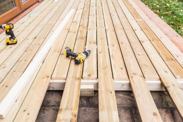 Cost of Damaged Deck Boards Repair in Plymouth