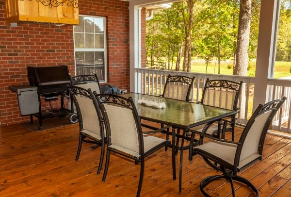 Cost of Residential Deck Installation in Plymouth