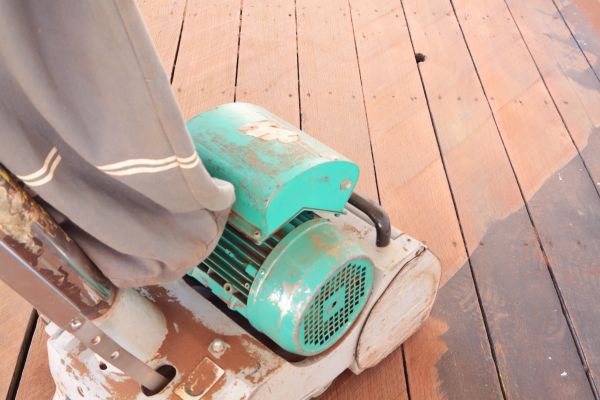 Cost of Cedar Deck Sanding in Plymouth